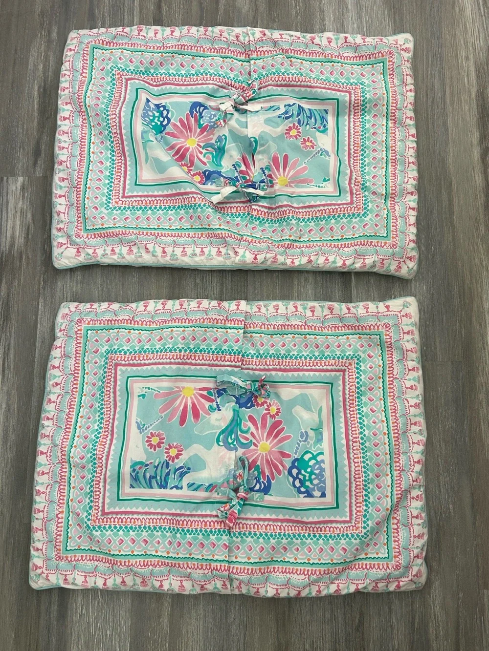 Lilly Pulitzer for Pottery Barn 2 pillowcases, Unicorns In Bloom
